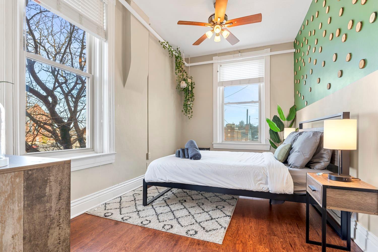 Sleep24 13beds 8br 6ba Swepson Retreat King